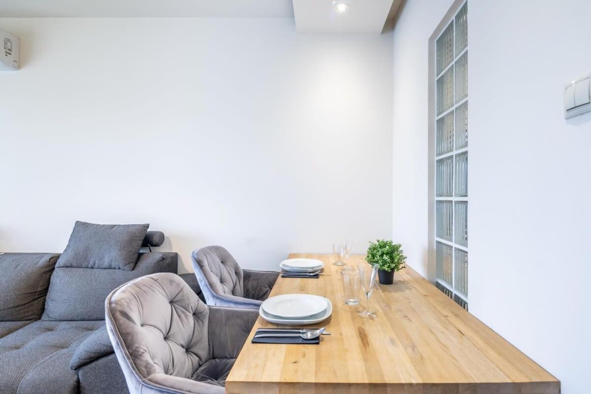Cozy Quiet Apartment With A Balcony Budapeste Exterior foto
